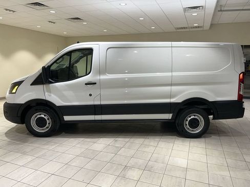 Used 2024 Ford Transit 150 Low Roof RWD image 2
