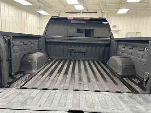 Used 2019 GMC Sierra 1500 SLT w/ SLT Premium Plus Package image 24