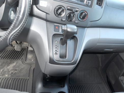 Used 2017 Nissan NV200 SV w/ Technology Package image 23