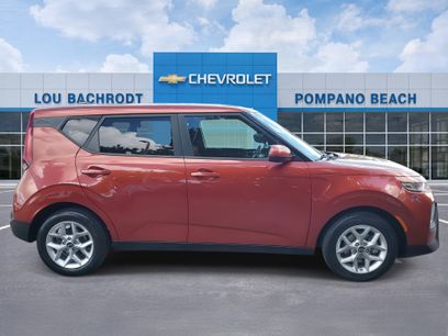 Used 2021 Kia Soul S