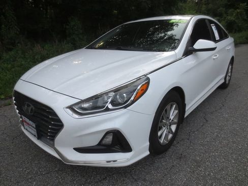 Used 2018 Hyundai Sonata SE FWD image 1