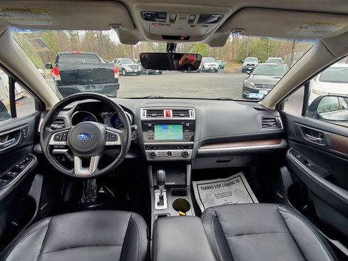 Used 2017 Subaru Outback 3.6R Limited image 14