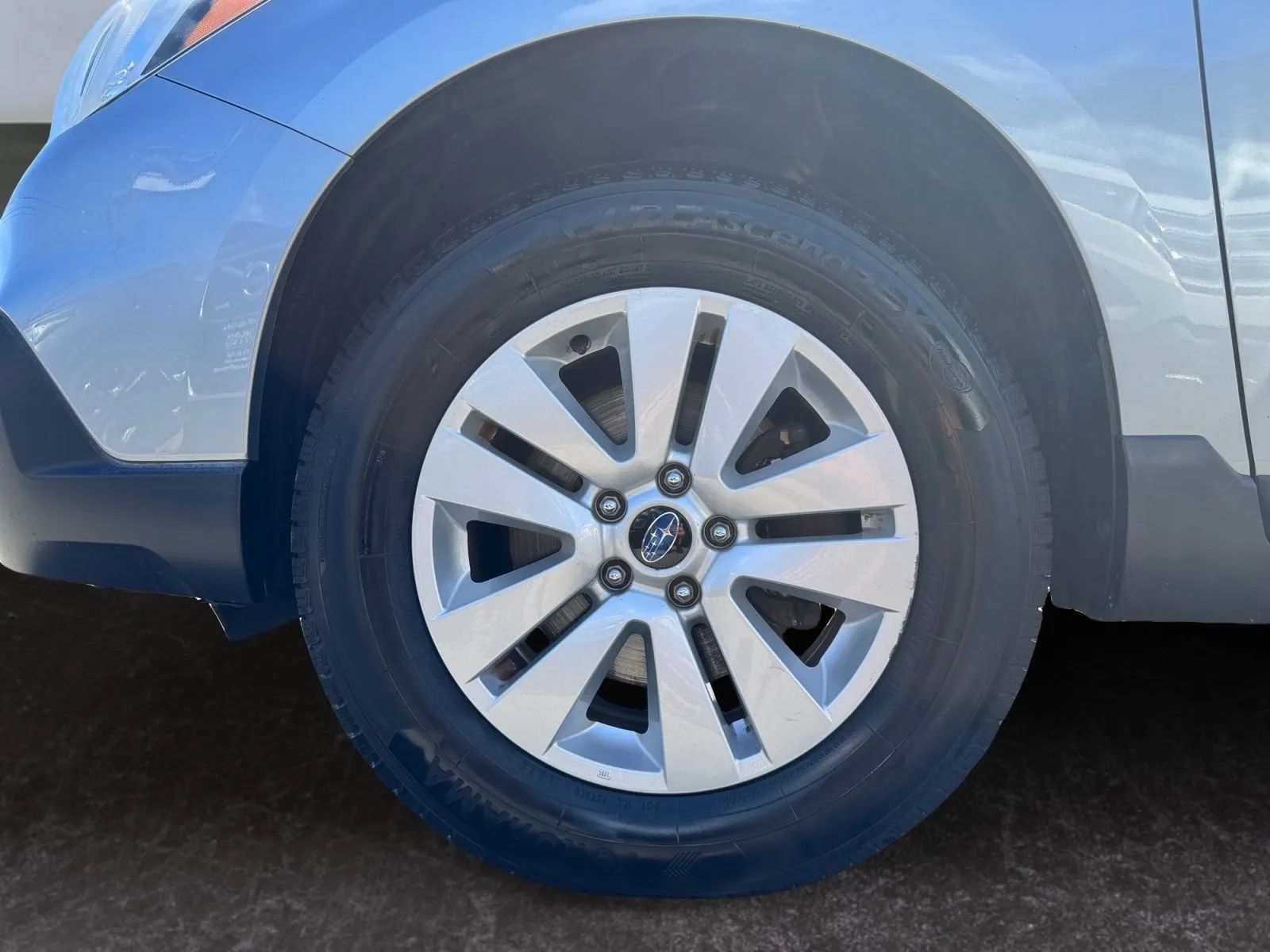 Used 2017 Subaru Outback 2.5i Premium AWD/4WD image 15