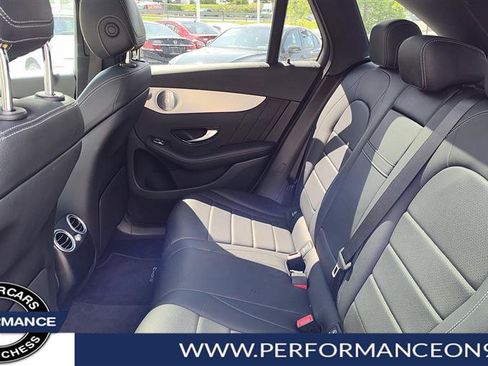 Used 2020 Mercedes-Benz GLC 300 4MATIC image 14