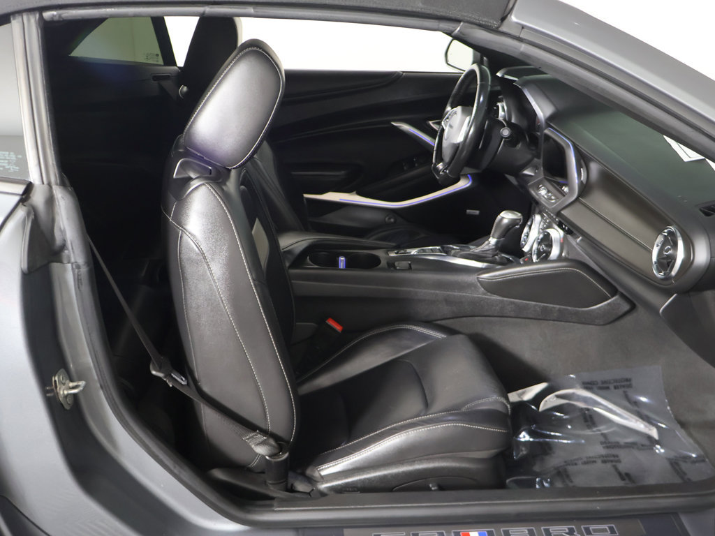 Used 2020 Chevrolet Camaro SS RWD image 24