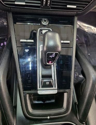 Used 2019 Porsche Cayenne AWD/4WD image 23