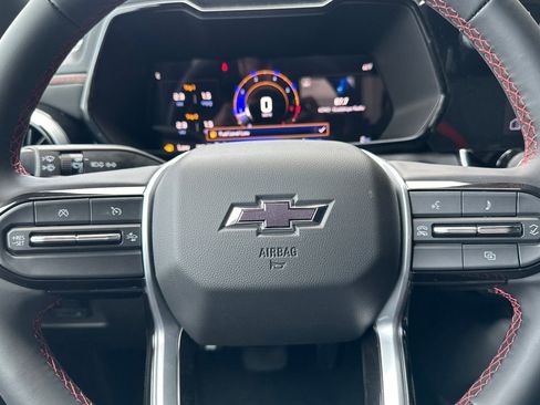 New 2025 Chevrolet Colorado Z71 w/ Midnight Edition image 25