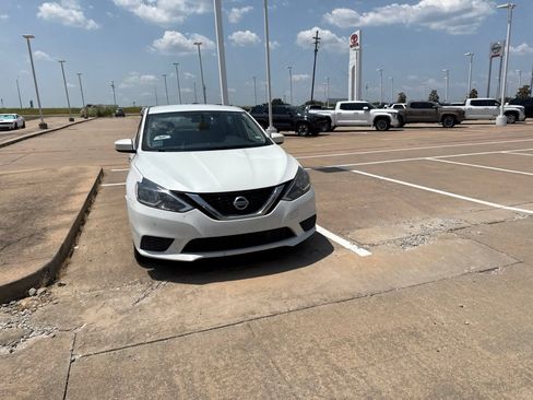 Used 2018 Nissan Sentra SV w/ All Weather Package FWD image 6