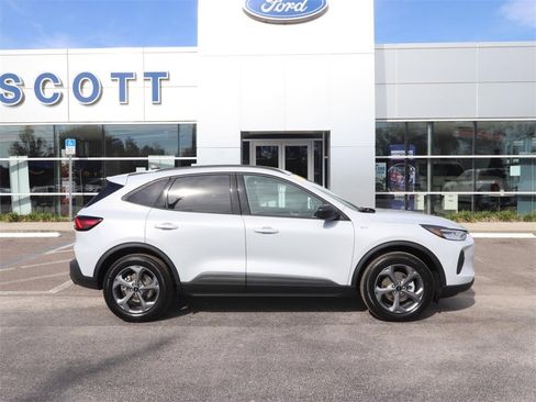 New 2026 Ford Escape ST-Line w/ Tech Pack #1 image 16