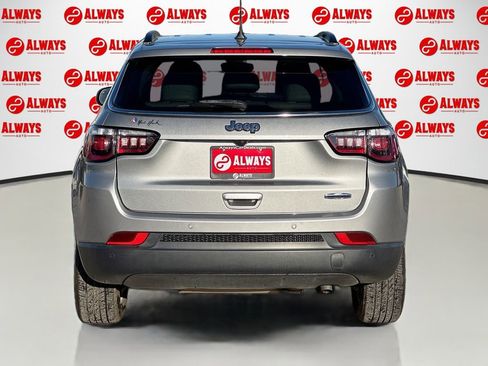 Used 2021 Jeep Compass Latitude w/ Driver Assistance Group image 7