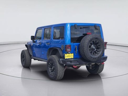 Used 2016 Jeep Wrangler Unlimited Rubicon AWD/4WD image 6