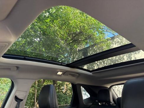 Used 2020 Ford Escape SE Sport FWD image 14