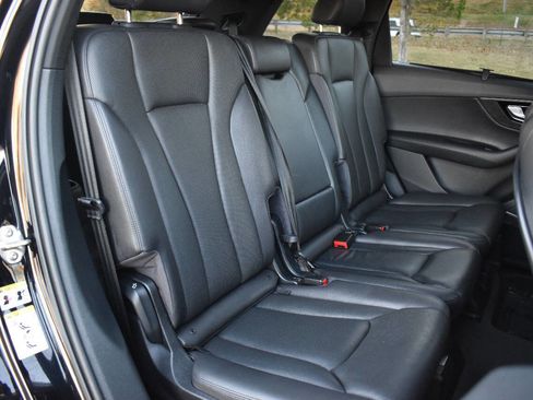 Used 2017 Audi Q7 3.0T Premium Plus w/ Premium Plus Package image 15