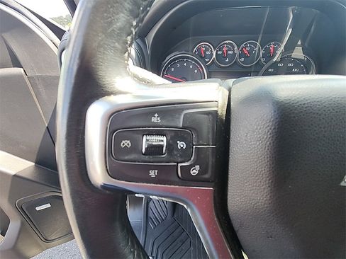 Used 2021 Chevrolet Silverado 1500 LT Trail Boss w/ Convenience Package II image 19