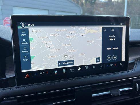 Used 2023 Lincoln Corsair Standard Sport Utility w/ Equipment Group 101A image 18