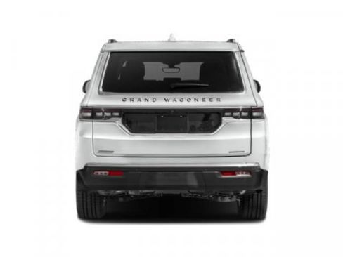 Used 2022 Jeep Grand Wagoneer Series III w/ Rear Seat Video Group 1 image 8