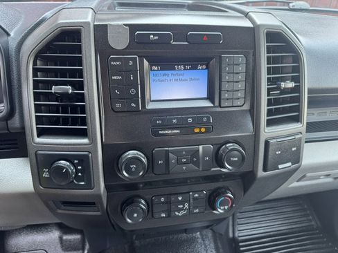 Used 2022 Ford F250 XL w/ Power Equipment Group AWD/4WD image 11