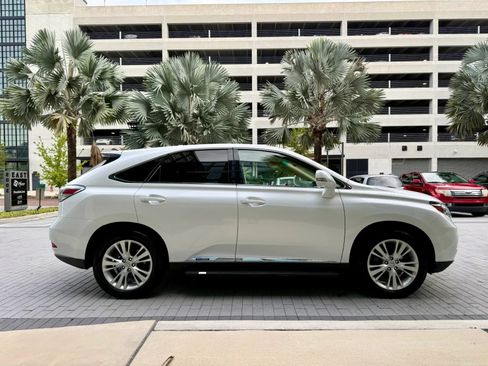 Used 2012 Lexus RX 450h FWD w/ Premium Pkg image 7