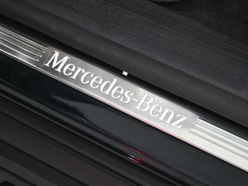 Used 2023 Mercedes-Benz GLS 580 4MATIC w/ Warmth & Comfort Package image 11