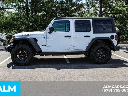 Used 2025 Jeep Wrangler Unlimited Sport AWD/4WD image 6