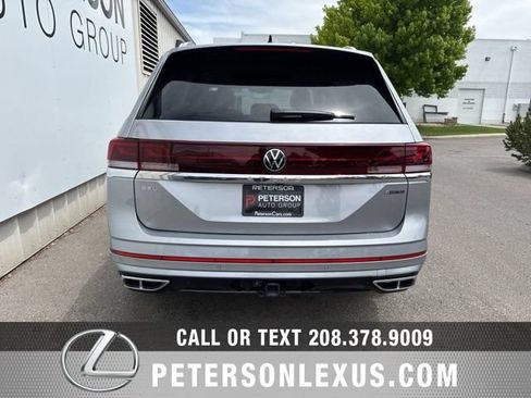 Used 2025 Volkswagen Atlas SEL Premium R-Line AWD/4WD image 5