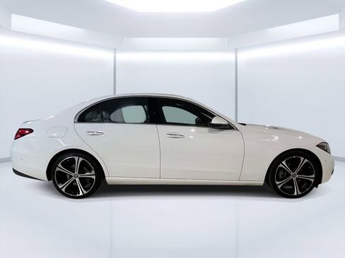 Used 2025 Mercedes-Benz C 300 Sedan image 10