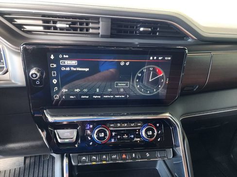 Used 2025 GMC Sierra 1500 Denali Ultimate AWD/4WD image 27
