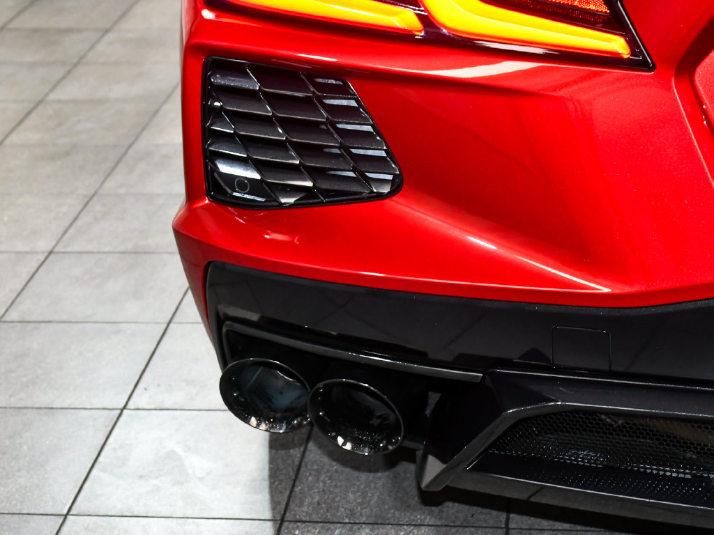Used 2022 Chevrolet Corvette Stingray Preferred Cpe w/ Z51 Performance Package RWD image 87