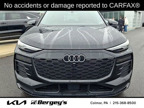 Used 2025 Audi Q6 e-tron Premium w/ Convenience Package image 2
