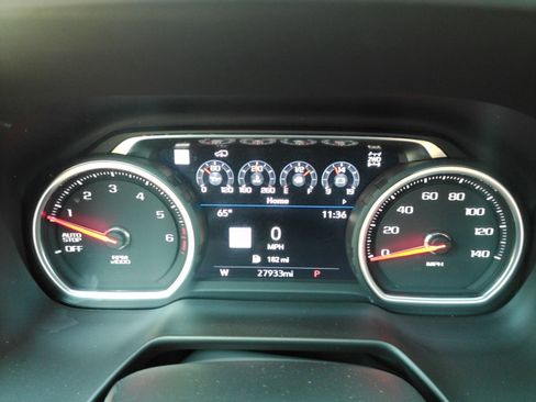 Certified 2021 Chevrolet Suburban High Country AWD/4WD image 30