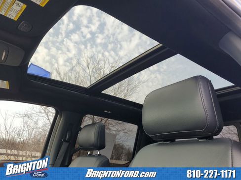 Certified 2022 Ford F150 Lariat w/ Equipment Group 502A High image 11