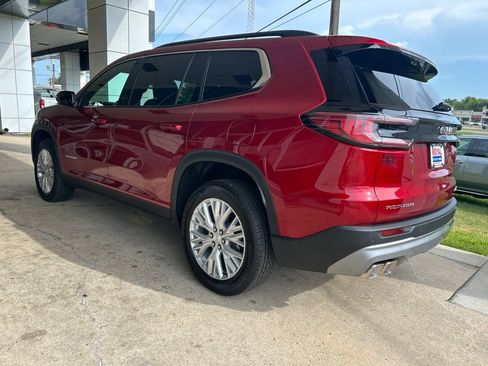 Used 2026 GMC Acadia Elevation w/ Elevation Premium Package FWD image 5