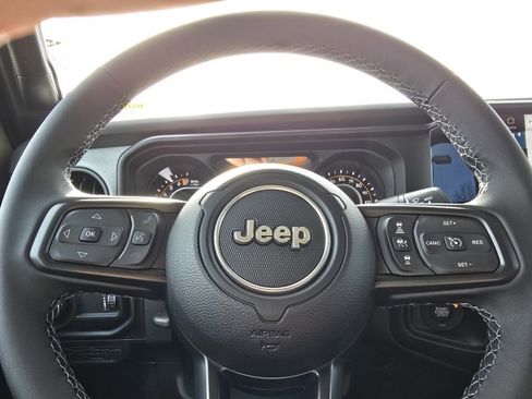 New 2026 Jeep Gladiator Sport image 13