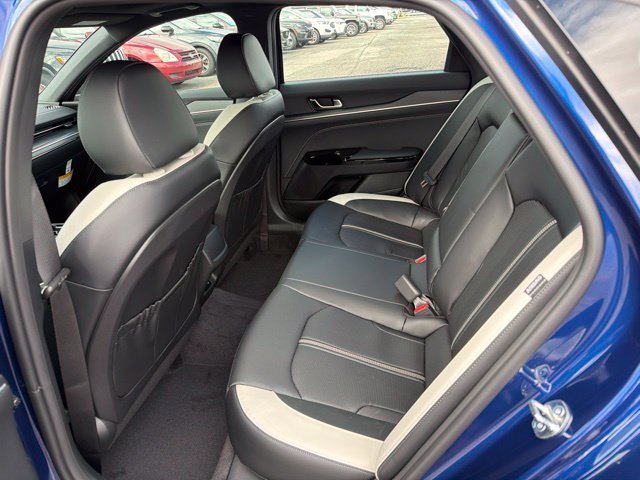 New 2027 Kia K5 GT-Line FWD image 7