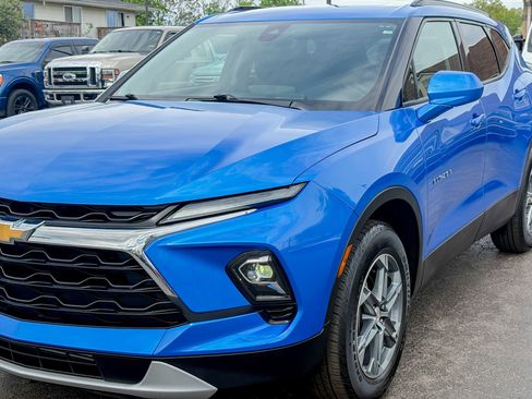Used 2024 Chevrolet Blazer LT w/ Convenience Package FWD image 7