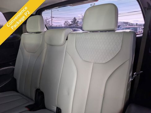 Used 2022 Hyundai Palisade SEL w/ 8P Bench Seat Package AWD/4WD image 16