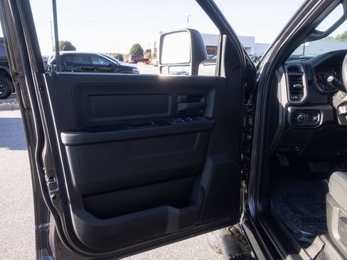 New 2026 RAM 2500 Warlock AWD/4WD image 15