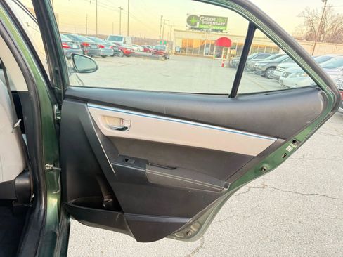 Used 2016 Toyota Corolla LE image 13