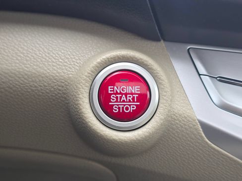 Used 2015 Honda Accord EX image 30