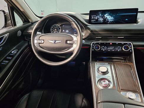 Used 2024 Genesis GV80 2.5T image 9