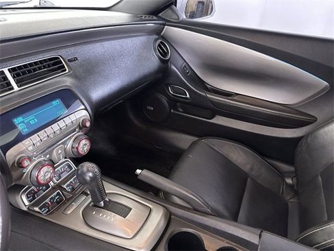 Used 2010 Chevrolet Camaro SS w/ RS Package image 34