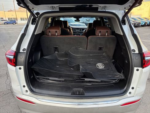 Used 2018 Buick Enclave Avenir w/ Avenir Technology Package image 14