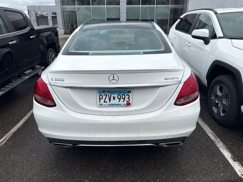 Used 2016 Mercedes-Benz C 300 4MATIC Sedan image 4