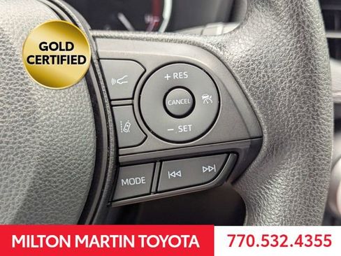 Certified 2025 Toyota RAV4 XLE FWD image 25