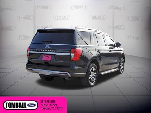 Used 2022 Ford Expedition XLT image 7