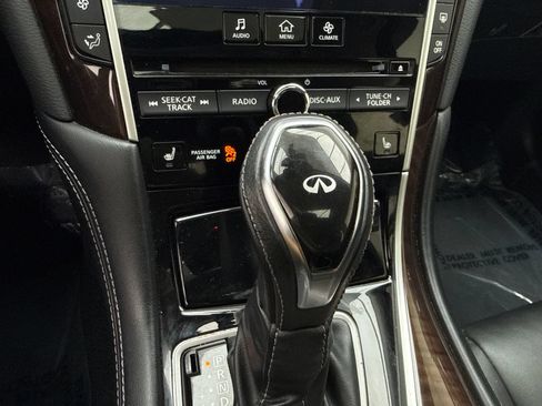 Used 2018 INFINITI Q50 Luxe w/ Essential Package (3.0T Luxe) AWD/4WD image 28