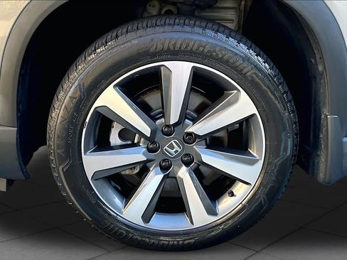 Used 2023 Honda Pilot Elite image 11