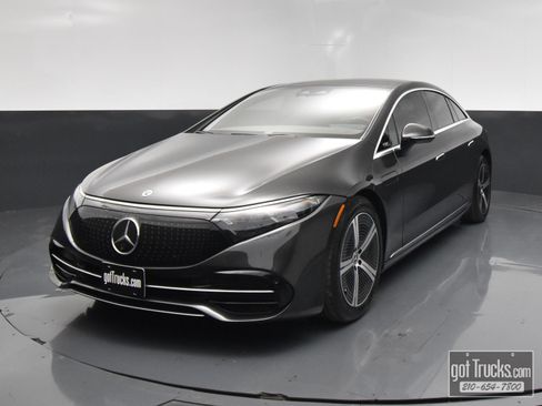 Used 2023 Mercedes-Benz EQS 450+ Sedan image 45