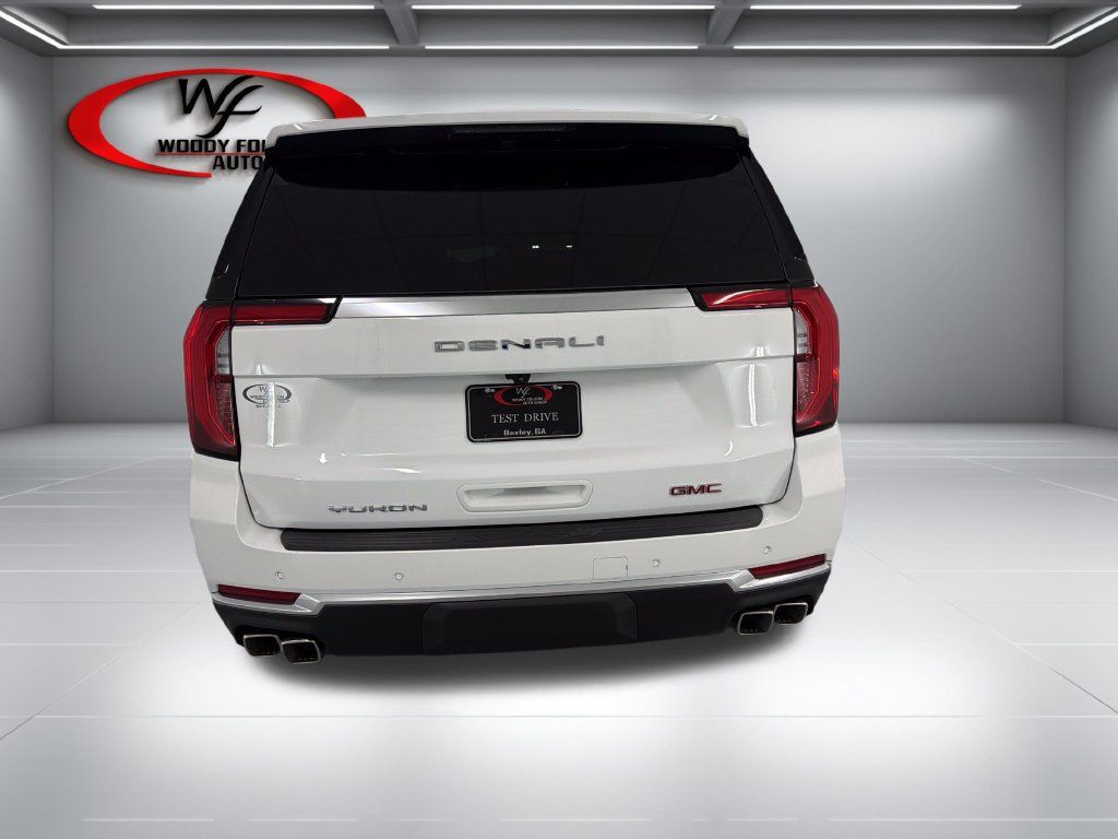 Used 2026 GMC Yukon XL Denali w/ Sun & Power Step Package RWD image 6