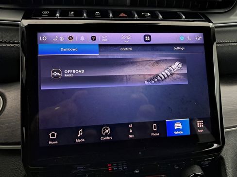 Used 2022 Jeep Grand Cherokee L Limited image 25